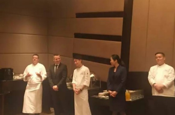 上海凯宾斯基大酒店为我们实习生举办欢送会