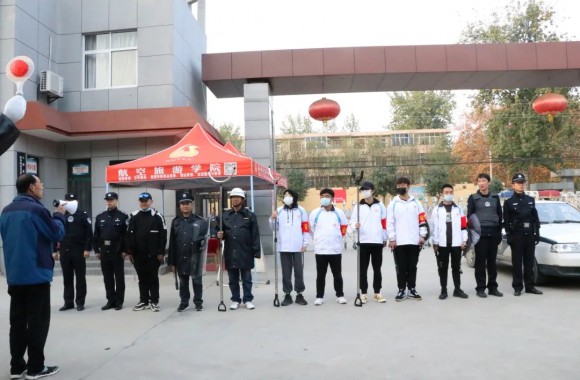反恐维稳 警民一心|开云官方版网站登录入口开展反恐防暴演练