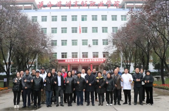 世界中餐业联合会领导及国宝级烹饪大师王志强一行莅临我们指导工作