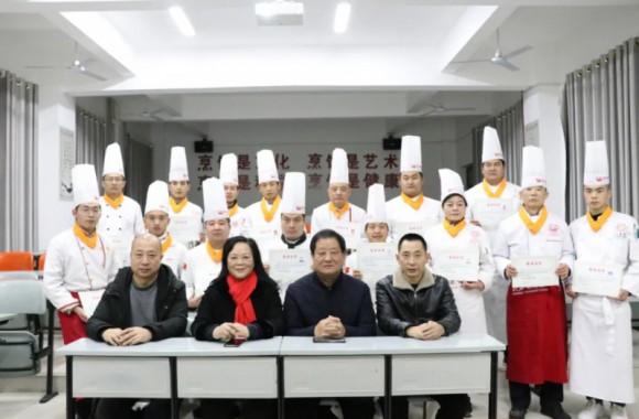 我们烹饪专业教师技能培训圆满结束