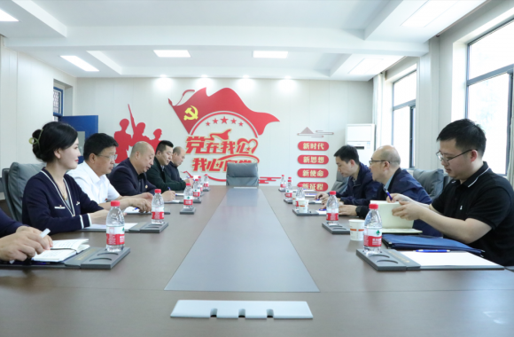 教育厅科技处处长一行莅临我们检查督导工作