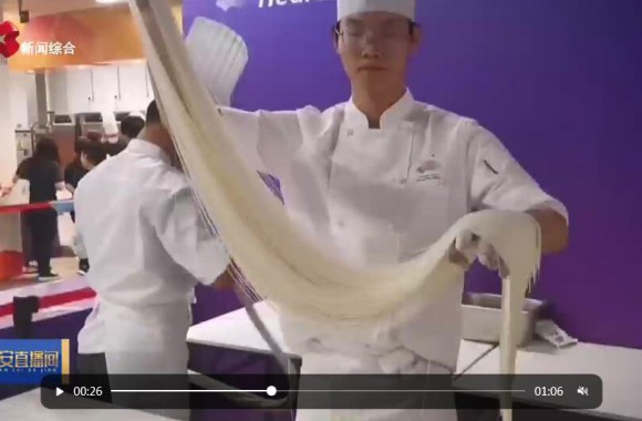亚运志愿者