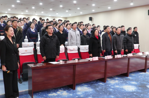 我们百余名师生服务保障北京大型会议团队荣誉出征
