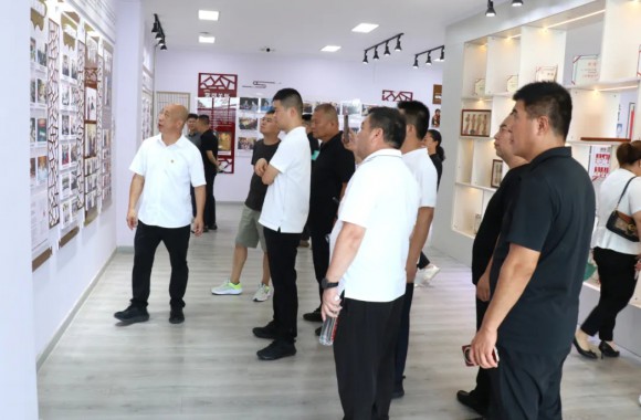 交流互鉴 共谋发展 | 袁家村村长一行来我们调研考察